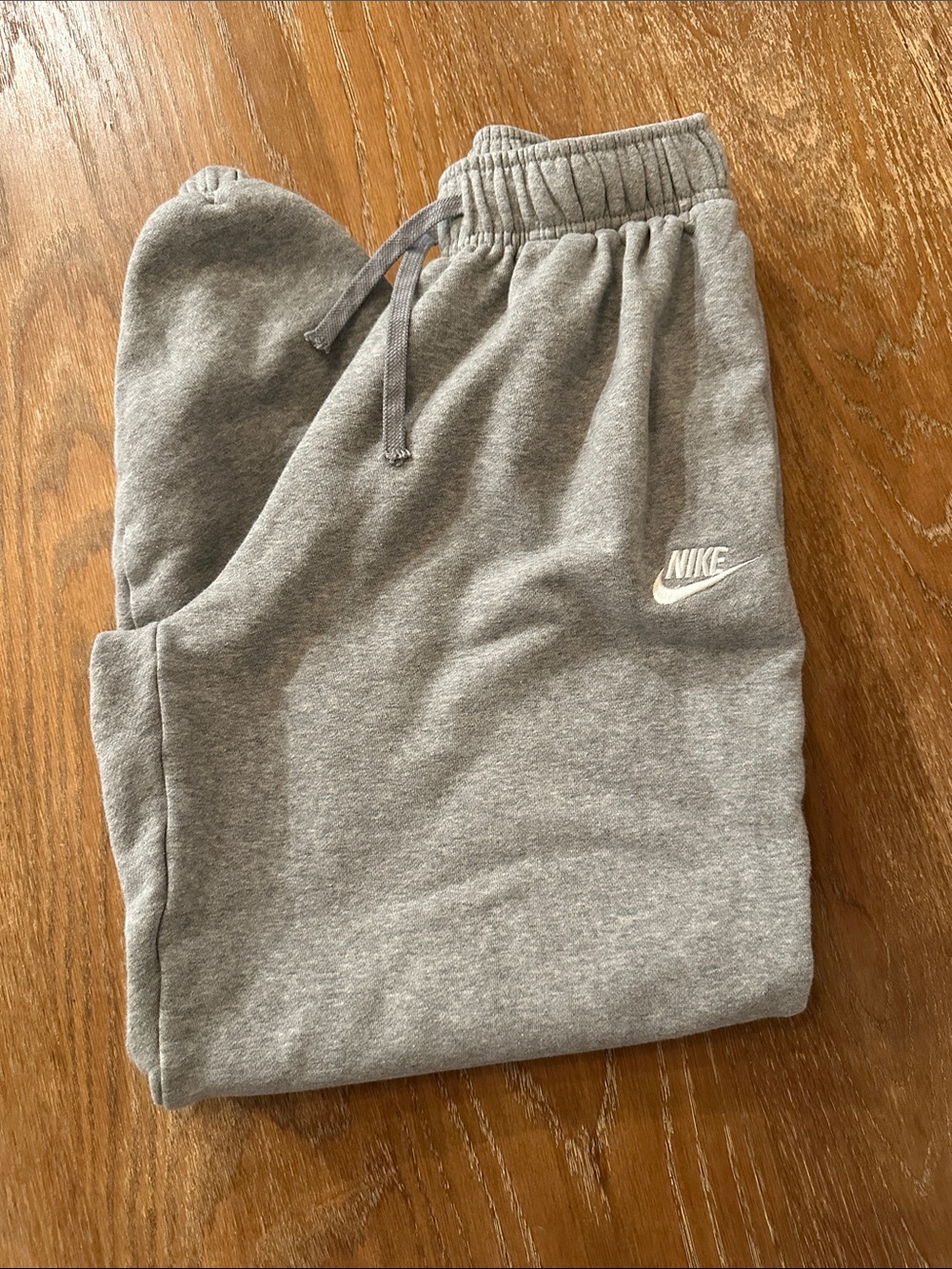 Nike Women’s Gray Fleece Baggy Sweatpants